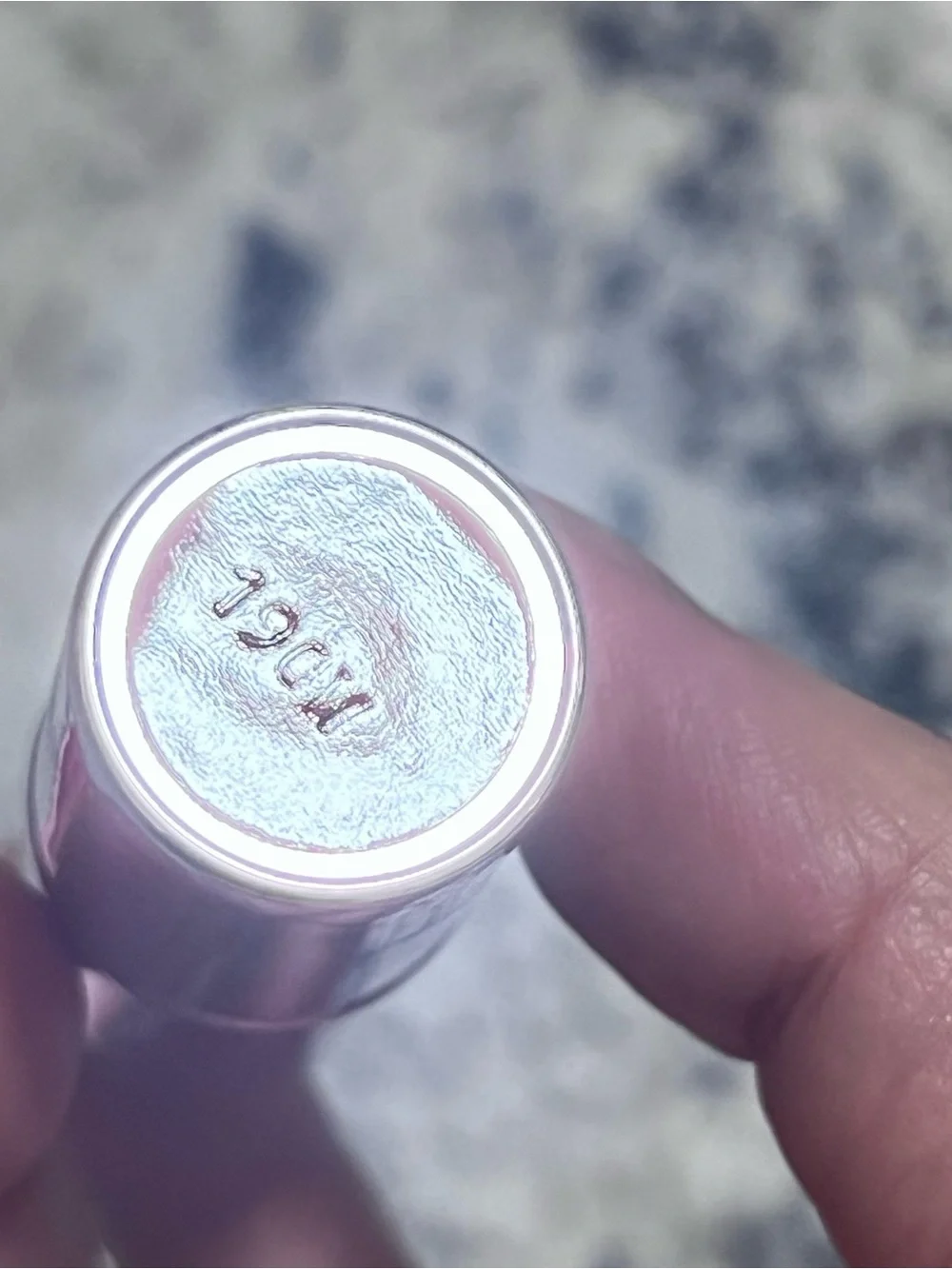 Too Faced Lip Of Luxury Champagne Essence Lipstick Sex Kitten